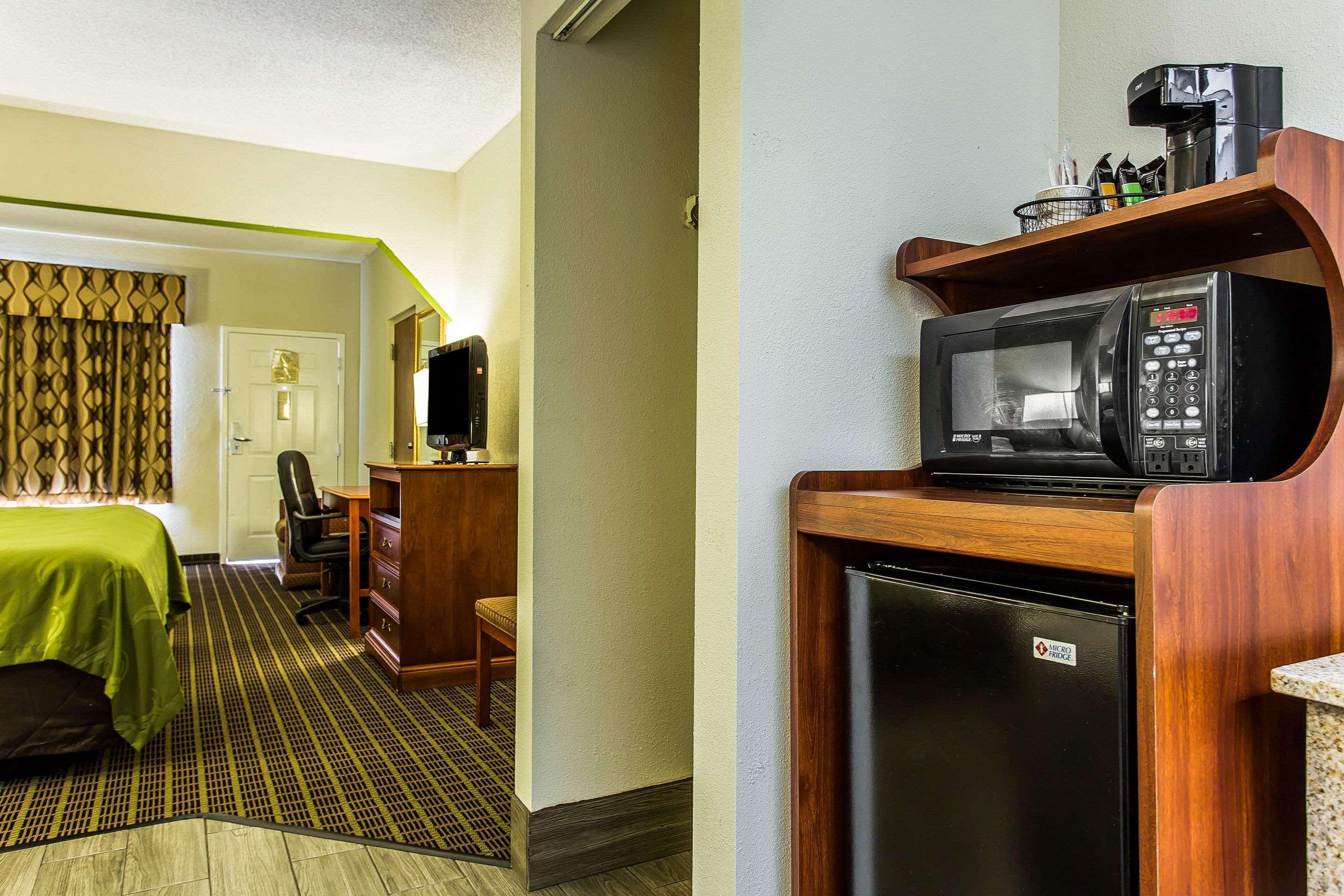 Quality Inn & Suites Orangeburg Eksteriør bilde